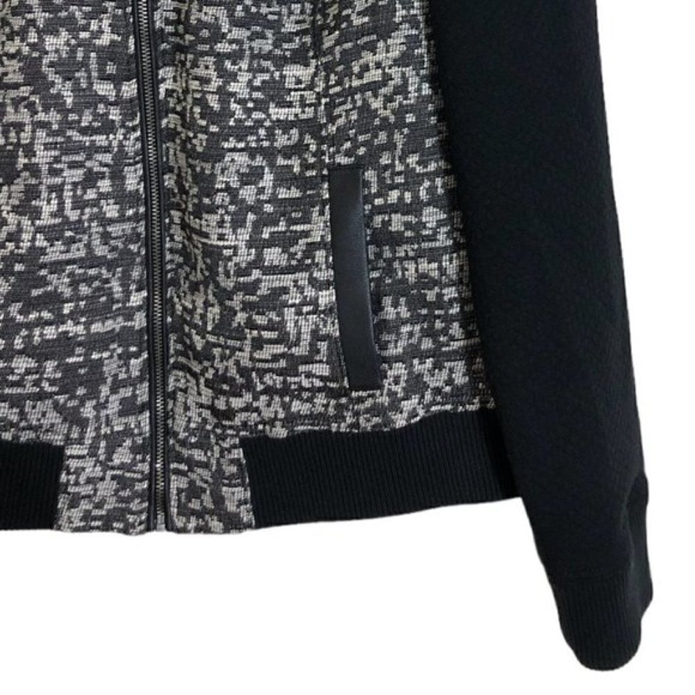 BANANA Republic Women’s Light Bomber Jacket - Picture 4 of 8